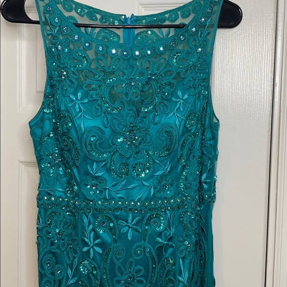 Camille la vie Emerald Evening Dress - Picture 3 of 7